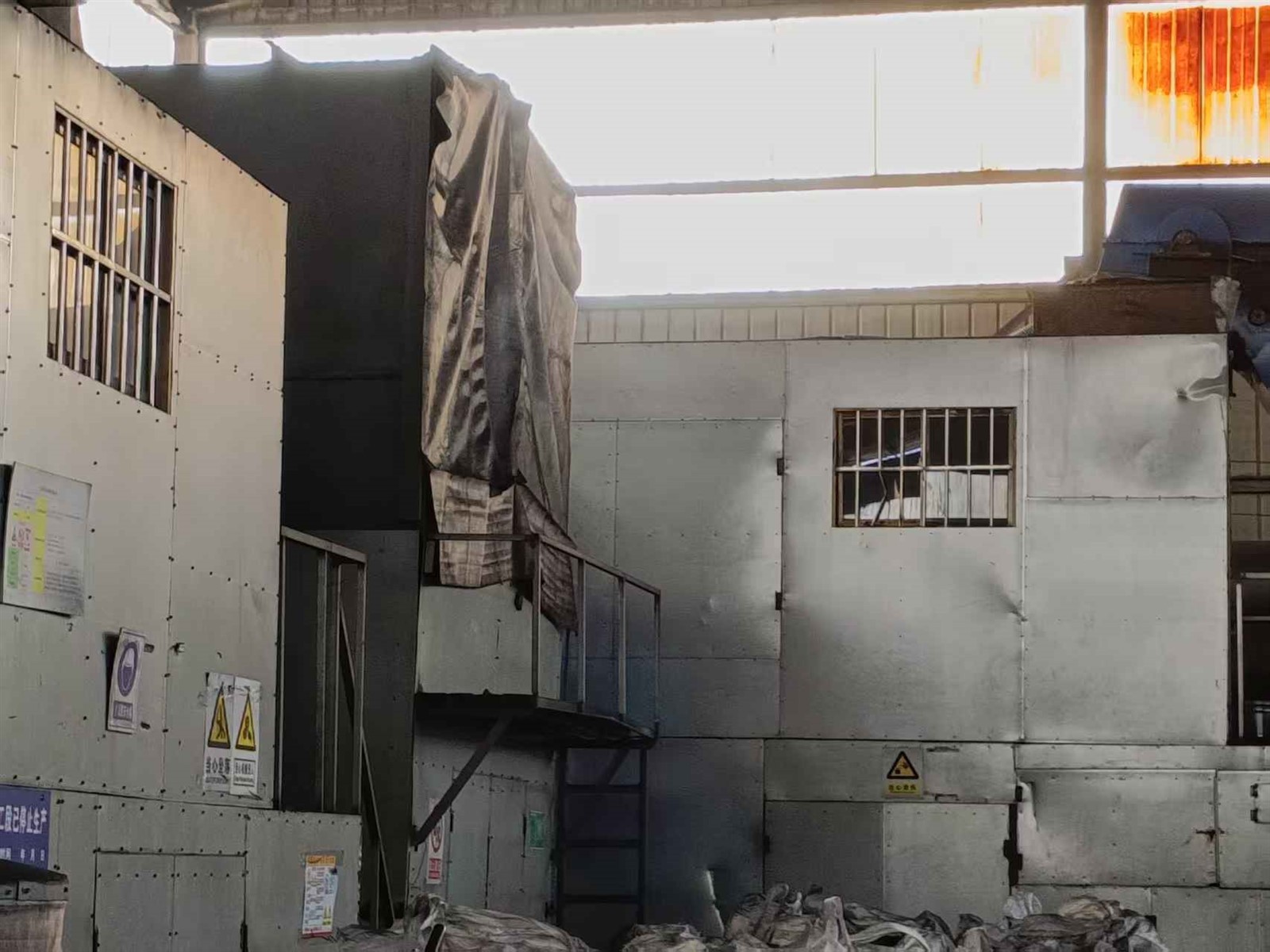 20250415160658 20250415160658